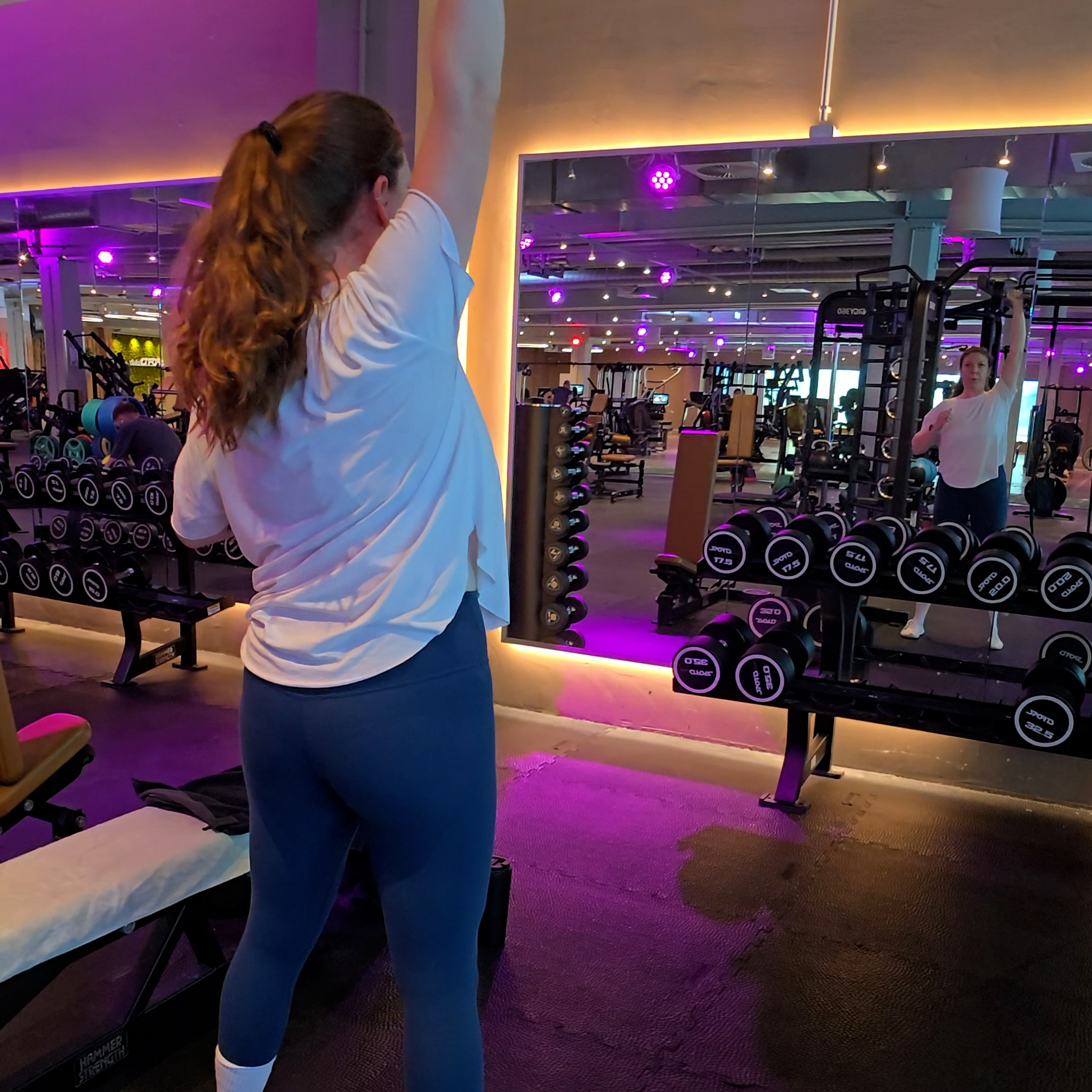 Sequenz 01.00_00_12_30.Standbild001